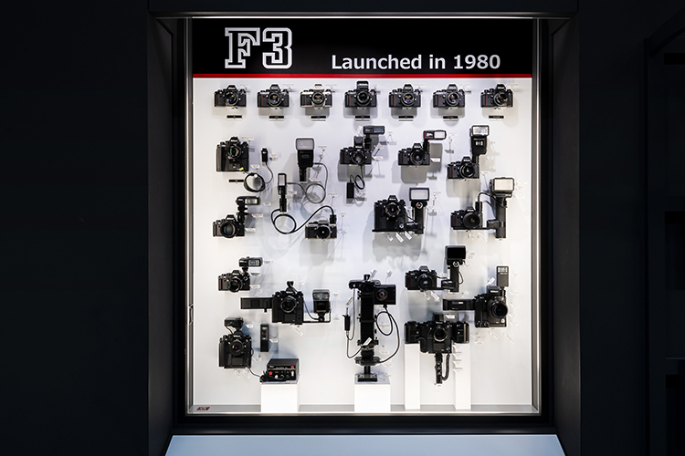 ニコンF3誕生40周年記念展示「システムカメラF3の魅力」
